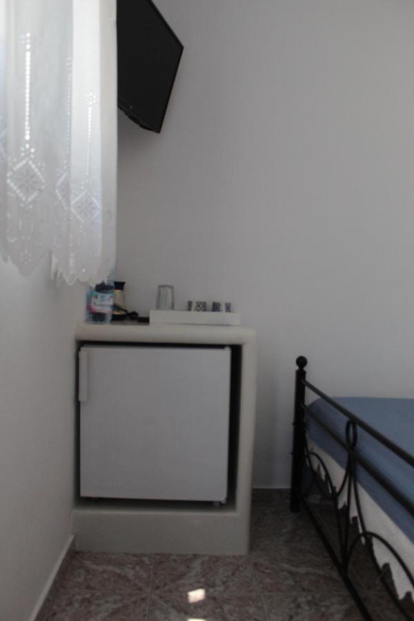 Meltemi Rooms And Studios Ανάφη Εξωτερικό φωτογραφία